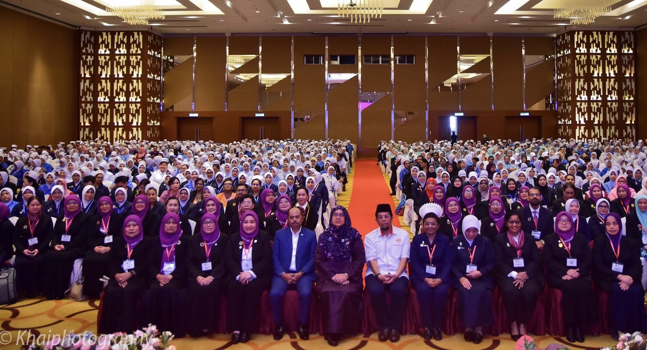 Malaysian nurses and Malaysian Nurses Association representatives pictured at event