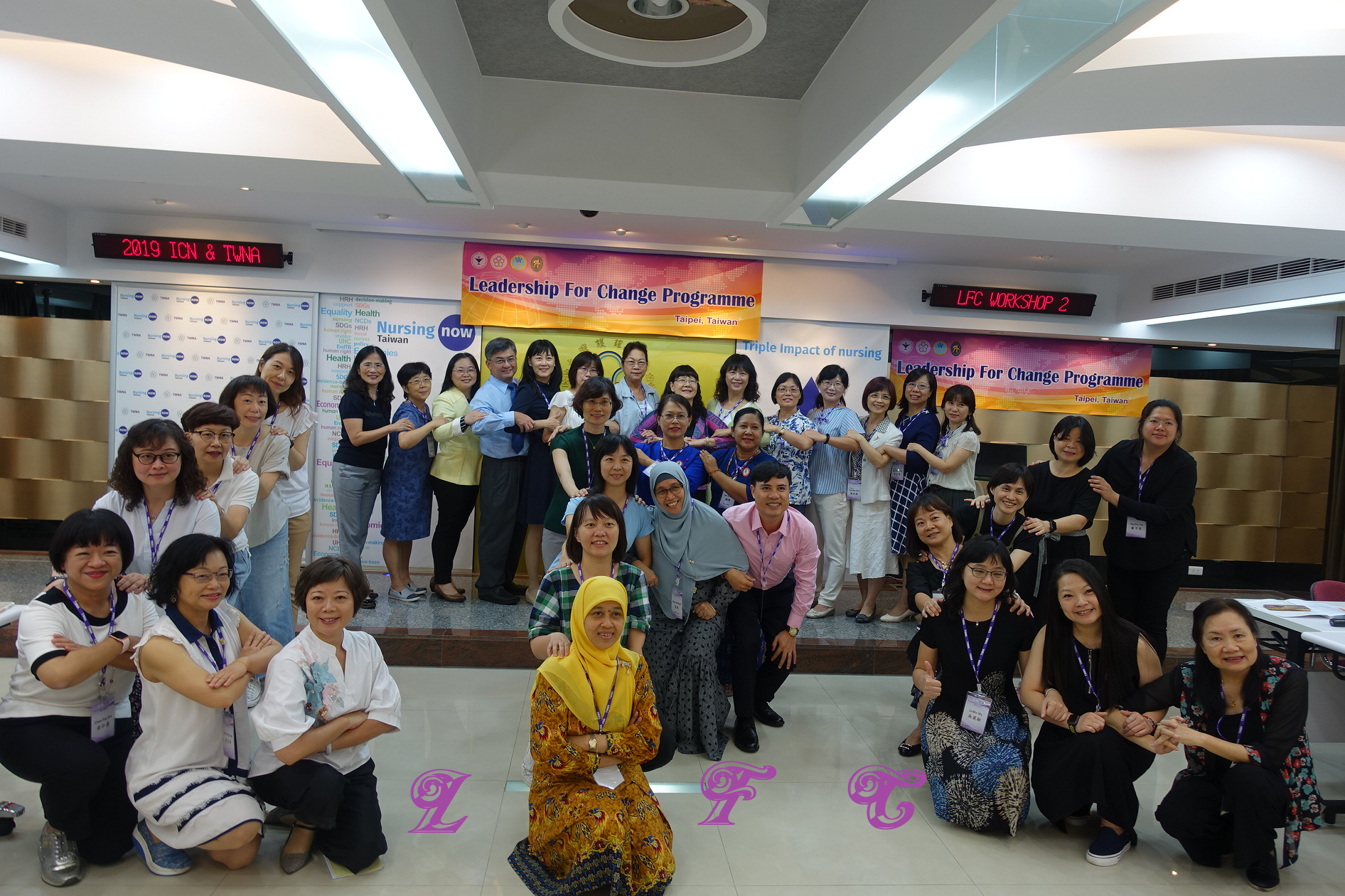 Nurses form the shape of “LFC” with 22 participants