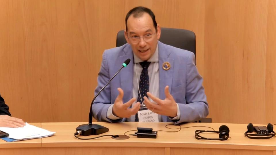 José Luis Cobos Serrano Wash